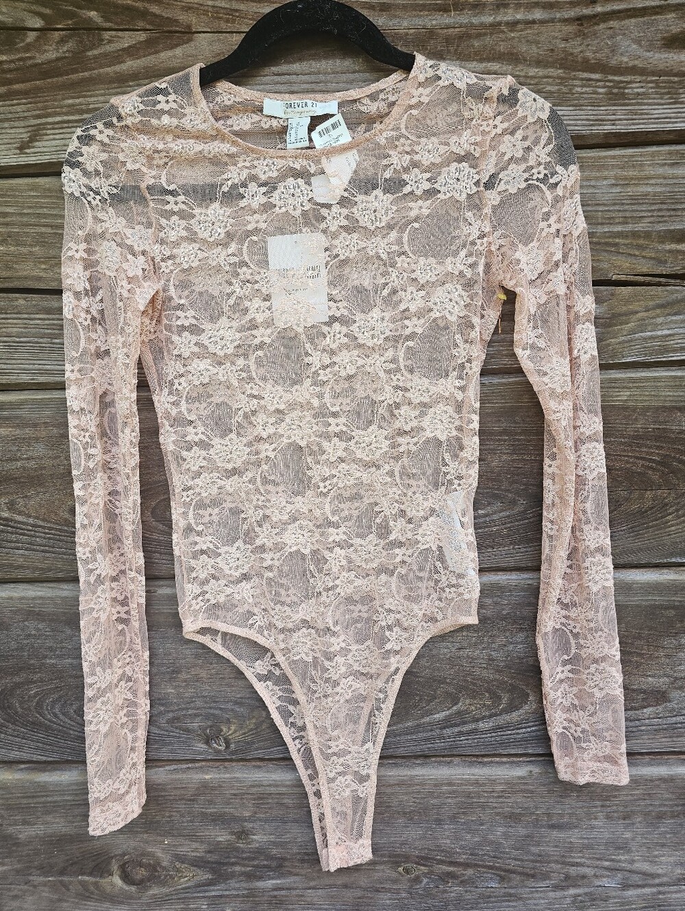Forever 21 Blush Pink Floral Lace Long Sleeve Bodysuit XS NWT